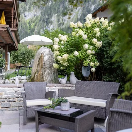 & Garni Knauer Hotel Mayrhofen