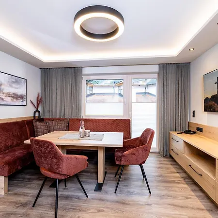 Appart & Hotel Garni Villa Knauer Отель Майрхофен
