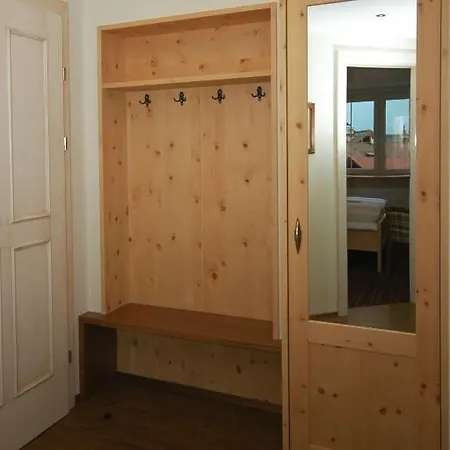 Appart & Hotel Garni Villa Knauer Mayrhofen