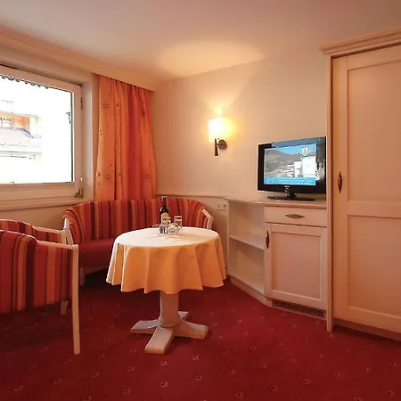 Отель Appart & Hotel Garni Villa Knauer 3*