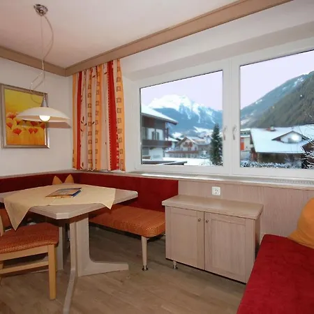 Garni Knauer 3*